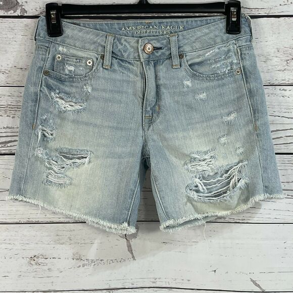 American Eagle SZ 29 Waist Boy Midi Jean Shorts Mid-Rise Distressed Raw Hem Blue - Picture 1 of 10